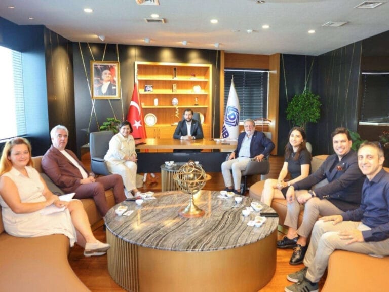 Denizli İhracatçılar Birliği Yeni Başkanına Tebrik Ziyareti Gerçekleştirildi
